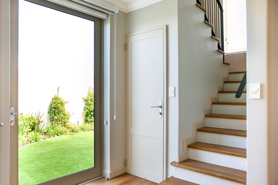 To Let 3 Bedroom Property for Rent in Kingswood Golf Estate Western Cape